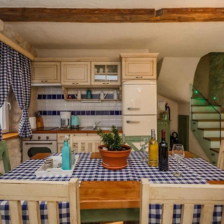Apartment Rustik Каштела Екстер'єр фото